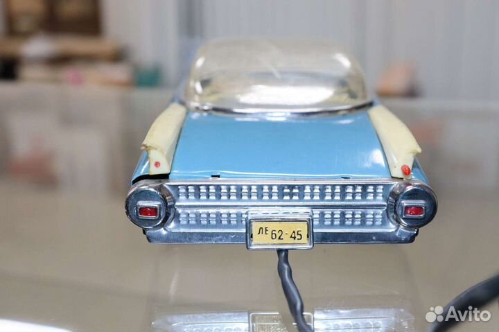 Машина жестяная, детская игрушка Cadillac Eldorado