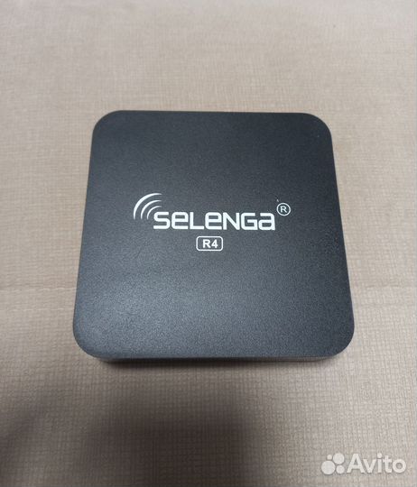 SMART tv (Смарт тв) приставка Selenga R4
