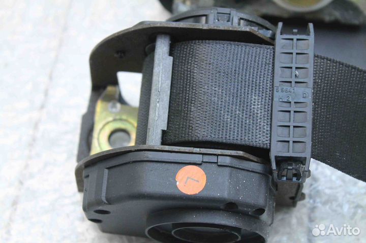 Ремень безопасности задний левый BMW 7-Series