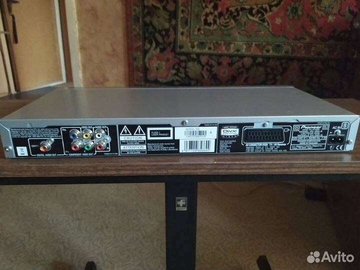 DVD плеер Pioneer DV-300