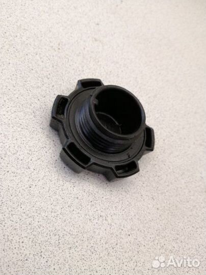 Крышка маслозаливной горловины Toyota Mark Ii