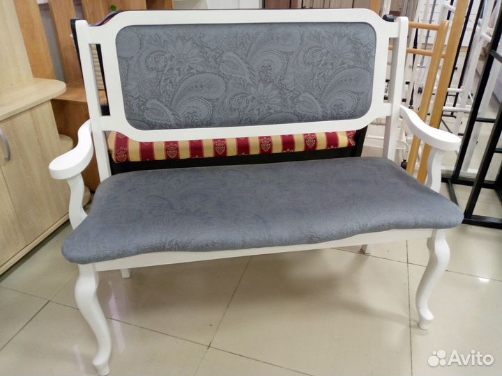 Скамья Марианна с локтями белый