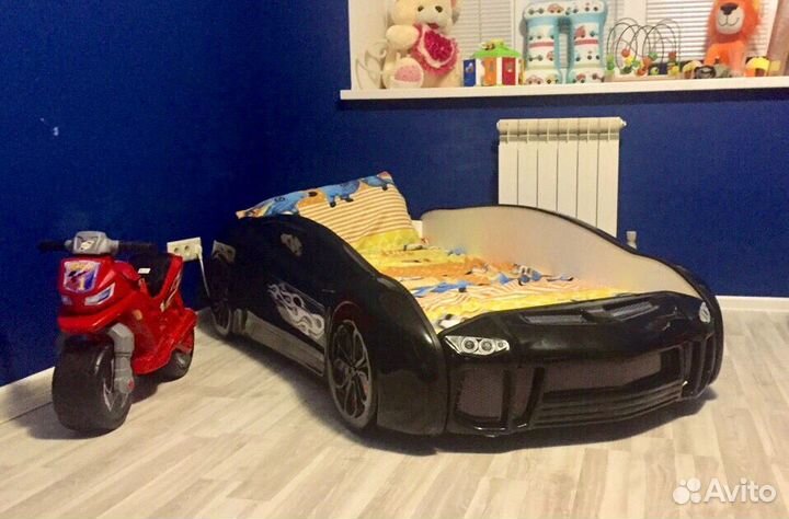 Кровать машинка