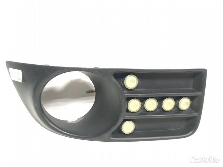 Решетка в бампер правая Suzuki SX4 2013