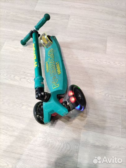 Самокат детский трехколесный