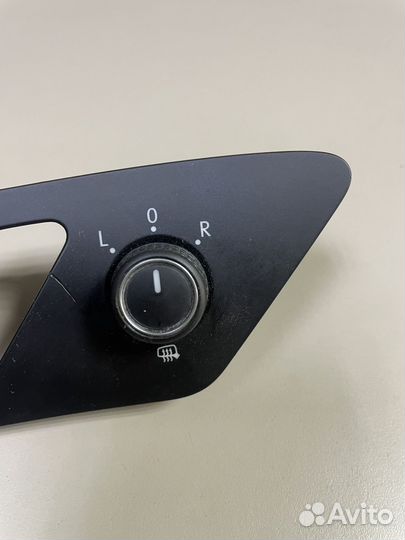 Джойстик управления зеркалами Фольксваген Гольф 7