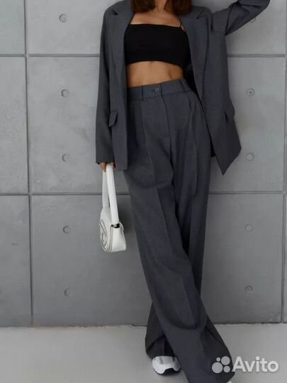 Брючный костюм женский 56-58