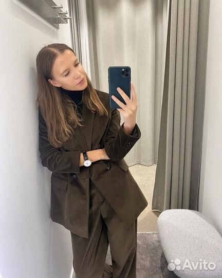 Костюм брючный