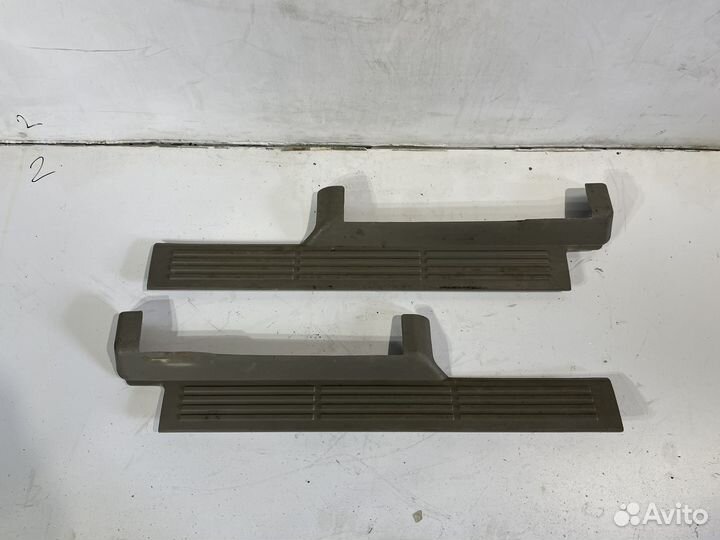 Накладки на пороги Chevrole tahoe gmt 800