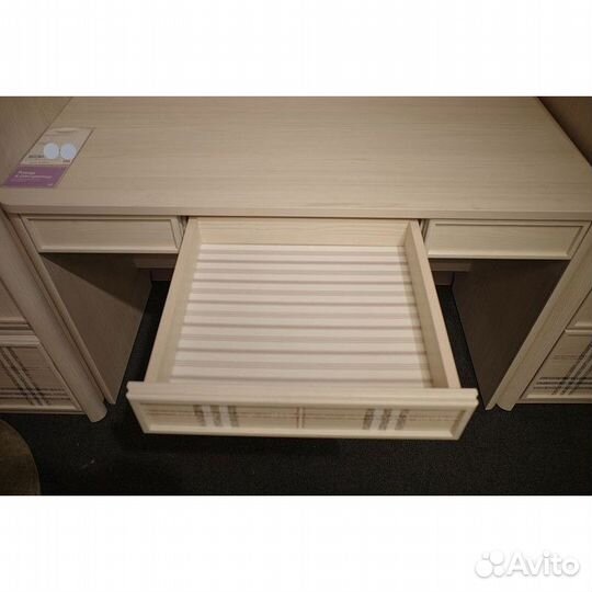 Стол письменный угловой Кембридж