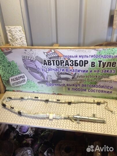 Подушка безопасности (шторка правая ) Mazda 3 BK 1