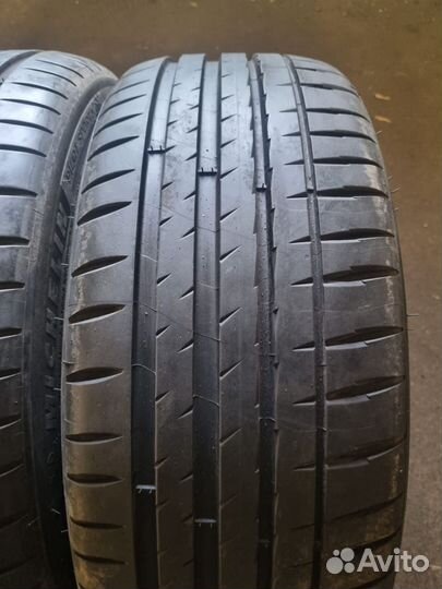 Michelin Pilot Sport 4 225/45 R19