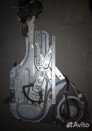 Стеклоподьемник Kia Soul SK3 2019