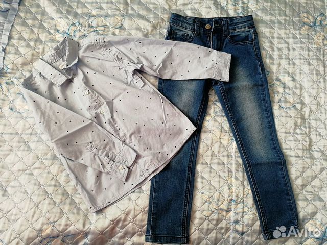 Рубашка и джинсы