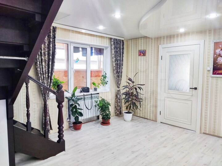 Дом 102 м² на участке 4,5 сот.