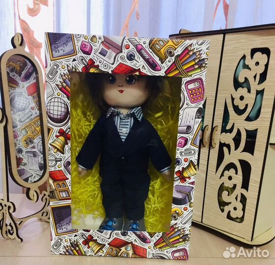 Кукла для игры и интерьера