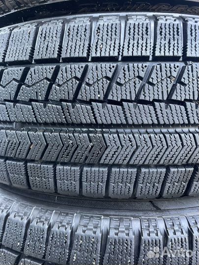 Bridgestone Blizzak VRX 185/60 R15