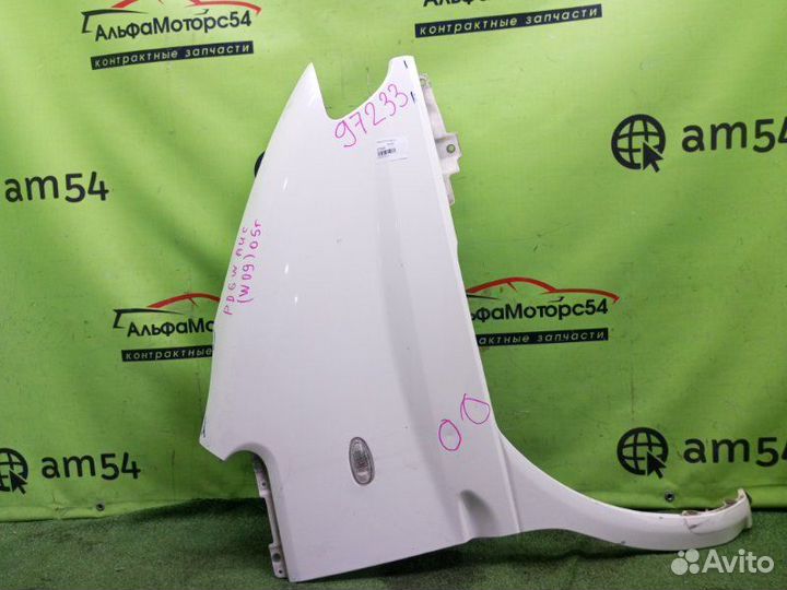 Крыло переднее правое Mitsubishi Delica PD6W