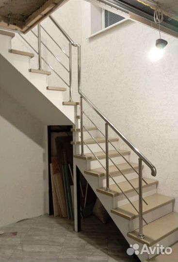 Перила из нержавеющей стали под ключ