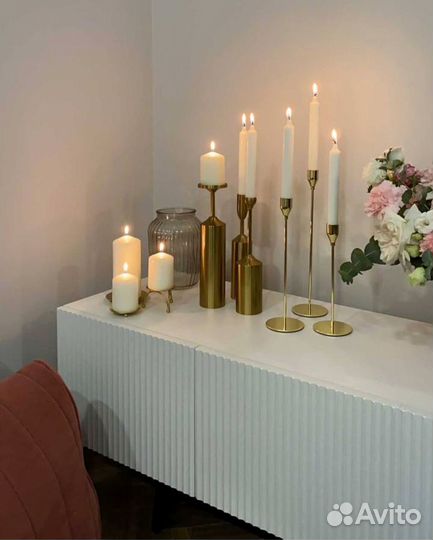 Тумба TV с фрезеровкой (на опорах)