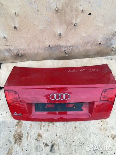 Фары на Audi A4 2005