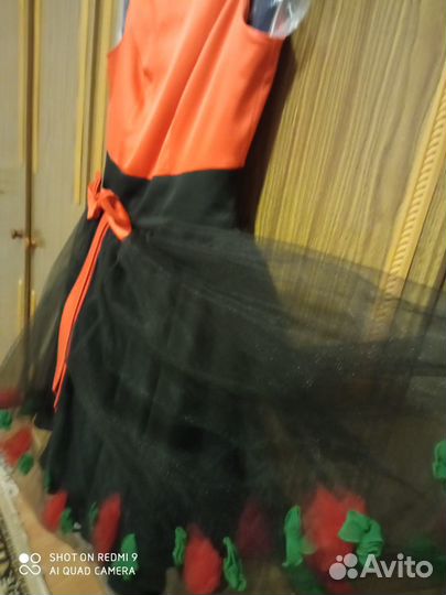 Нарядное платье