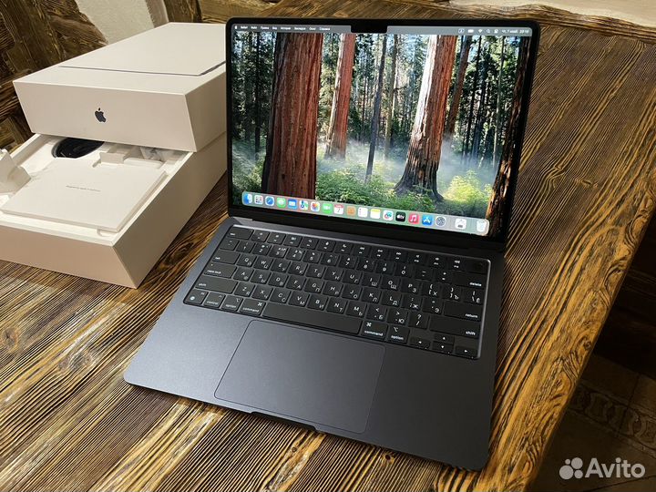 MacBook Air M2 8/256 10 циклов