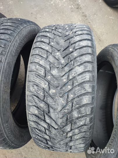 Nokian Tyres Hakkapeliitta 8 235/55 R19 и 255/50 R19