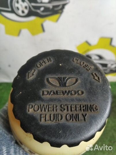 Бачок гур Daewoo Nexia седан 150 F16D3 2008