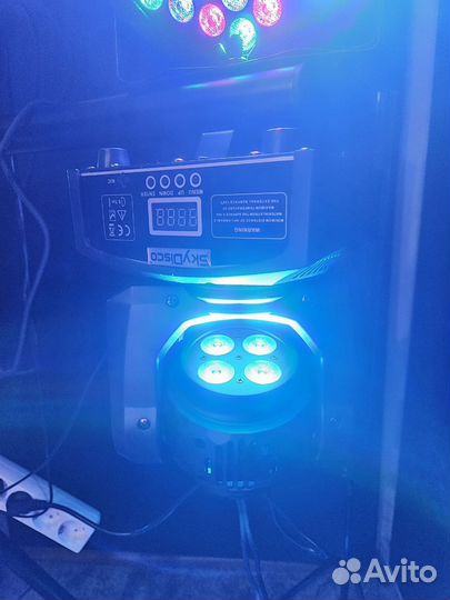 Вращающаяся голова SkyDisco 2Face Light rgbw - нов