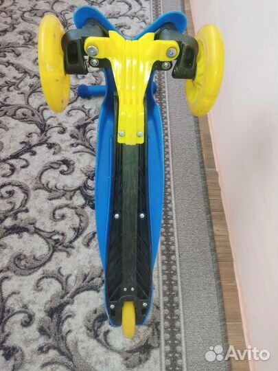 Самокат детский трехколесный kreiss