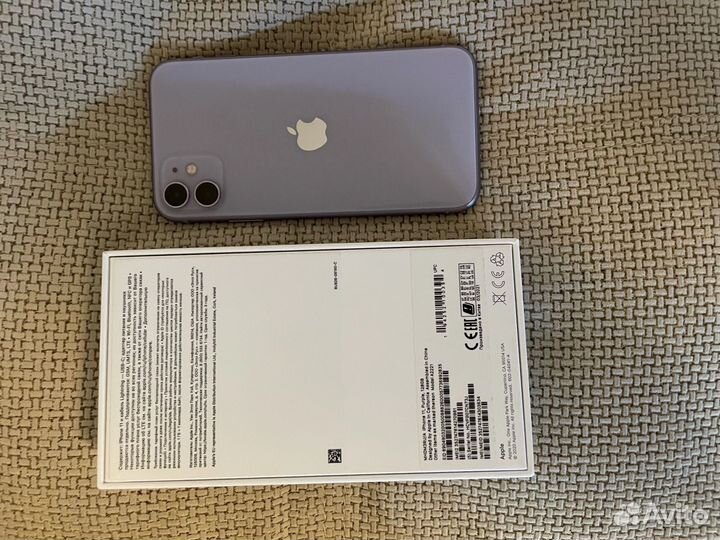 iPhone 11, 128 ГБ