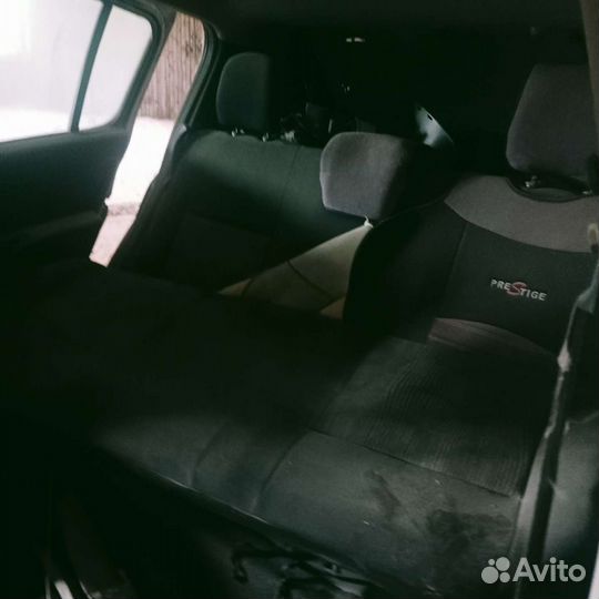 Renault sandero 1 разбор частями