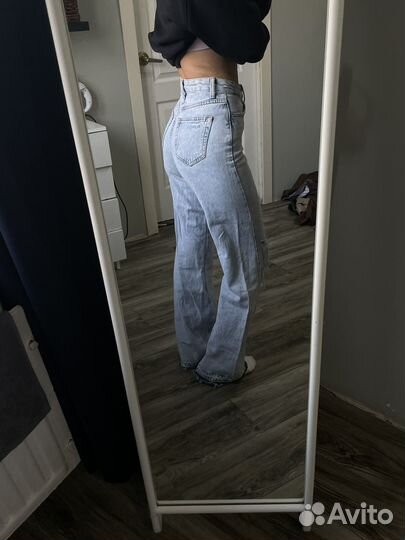 Джинсы bershka