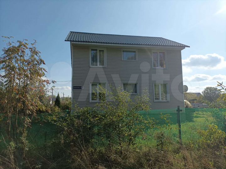 Коттедж 114 м² на участке 10 сот.