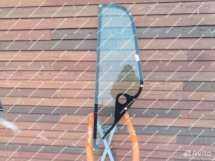 Стекло Bobcat T3571/T3571L с доставкой