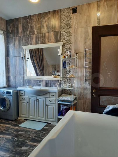 Дом 160 м² на участке 10 сот.