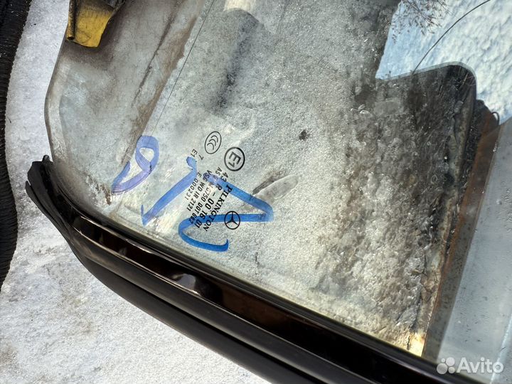 Стекло заднее правое Mercedes CL W216