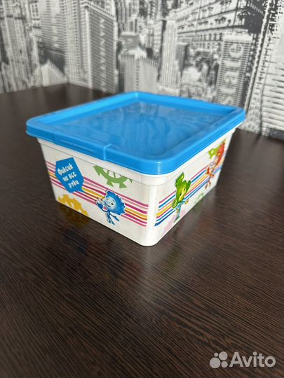 Контейнер маленький