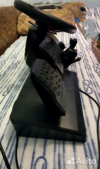 Игровой руль Hori Wireless Racing Wheel Apex