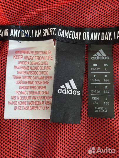 Ветровка adidas