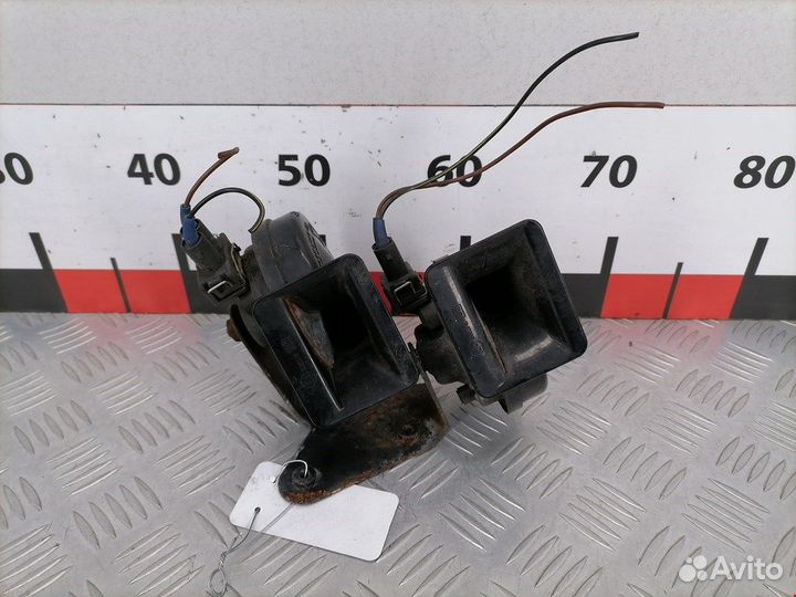 Гудок (сигнал клаксон) для Volkswagen Passat 5