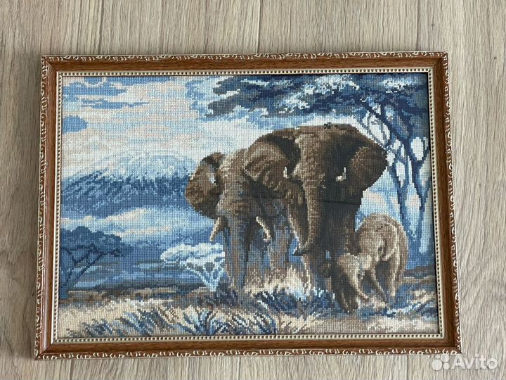 Готовая картина вышивка крестом Слоны в саванне