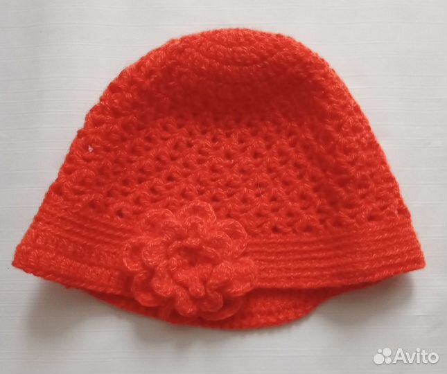 Шапочки вязаные новые