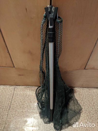 Подсачек рыболовный телескопический