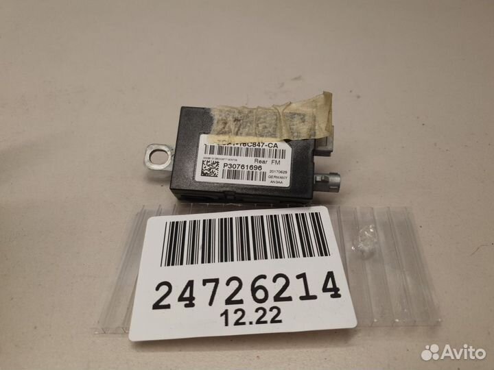 Антенна Volvo V40 (V40 Cross Country) 2012