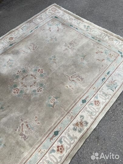 Шерстяной ковёр