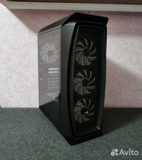 Компьютерный корпус AeroCool Aero One Frost