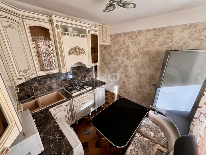 2-к. квартира, 64 м², 3/5 эт.