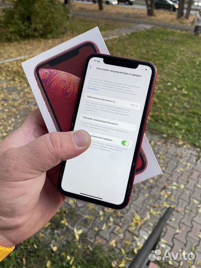 iPhone Xr, 64 ГБ
